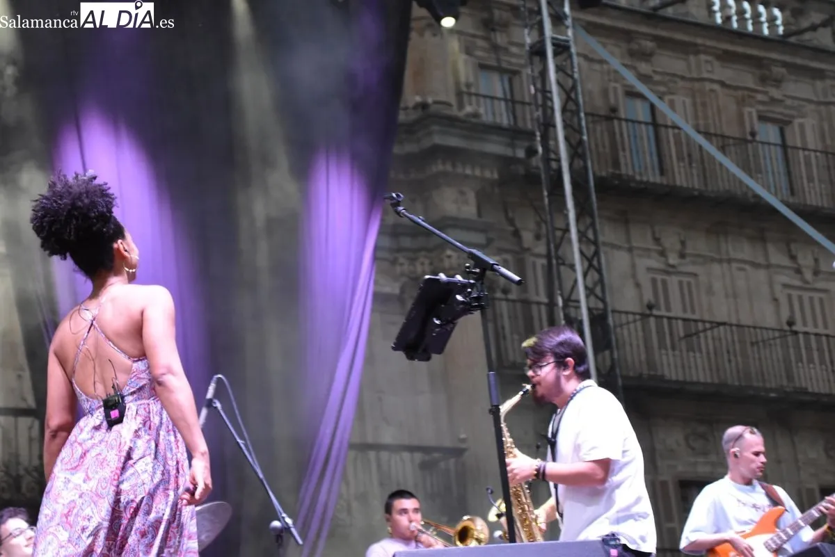 Concierto de Upperlips en la Plaza Mayor dentro del FÁCYL. Foto de Miguel González
