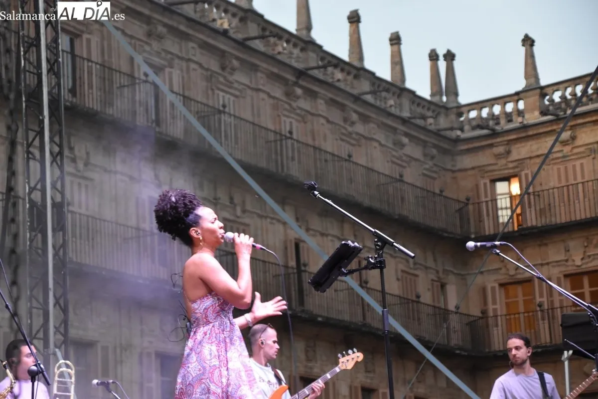 Concierto de Upperlips en la Plaza Mayor dentro del FÁCYL. Foto de Miguel González