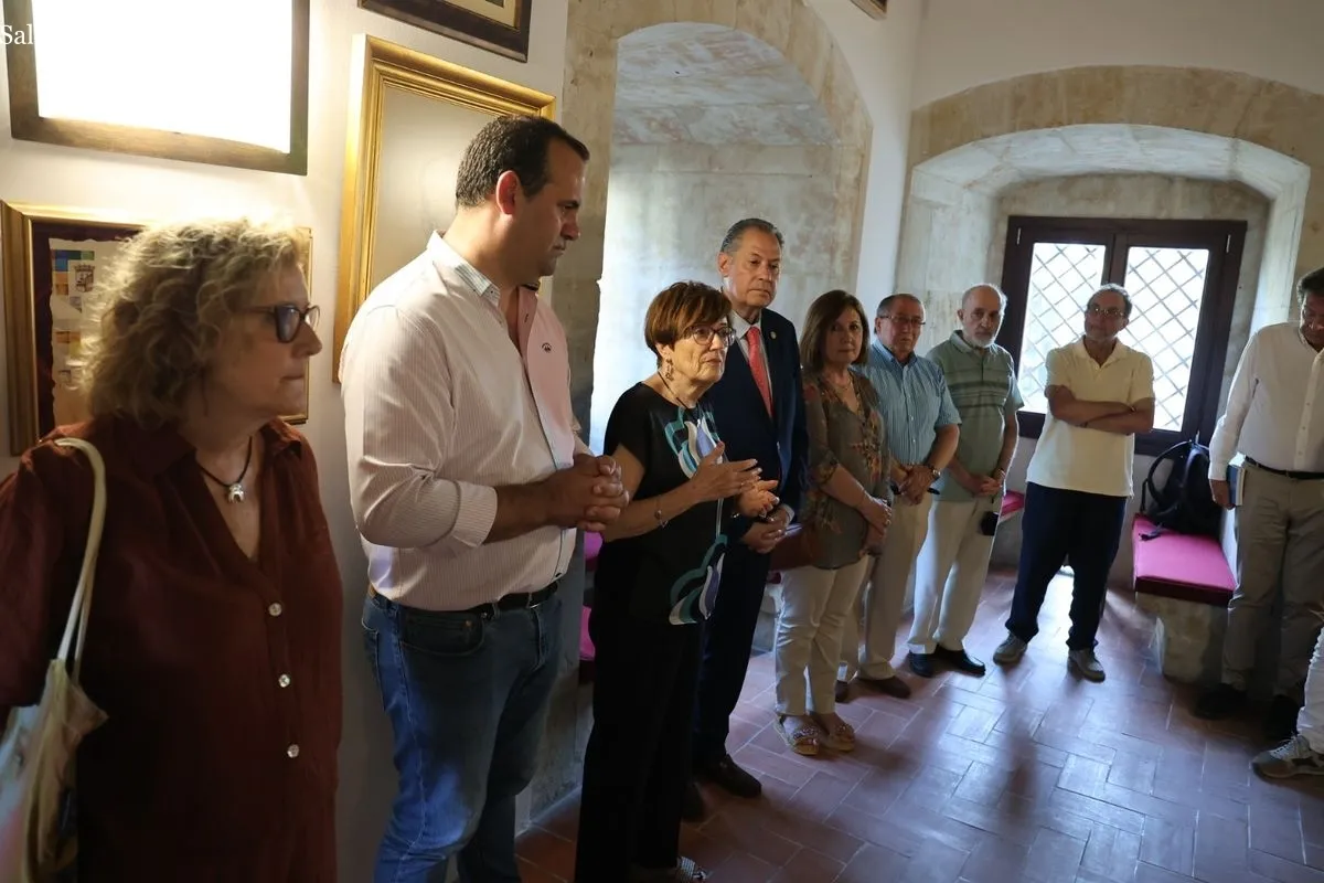 El Centro de Estudios Salmantinos inaugura un nuevo acceso a la torre del Clavero desde la plaza de Colón | FOTOS: David Sañudo 