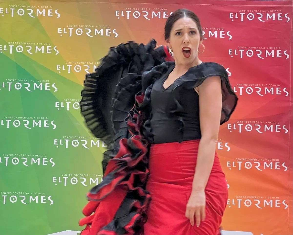 Foto 5 - Aprende sevillanas y flamenco este verano en El Tormes