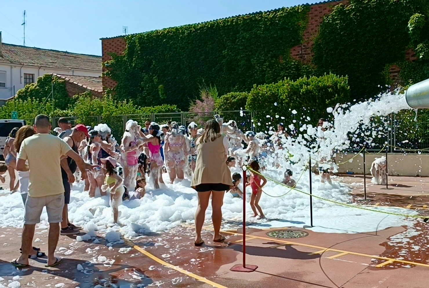 Una gran fiesta pone punto y final al curso en el Colegio La Encarnación