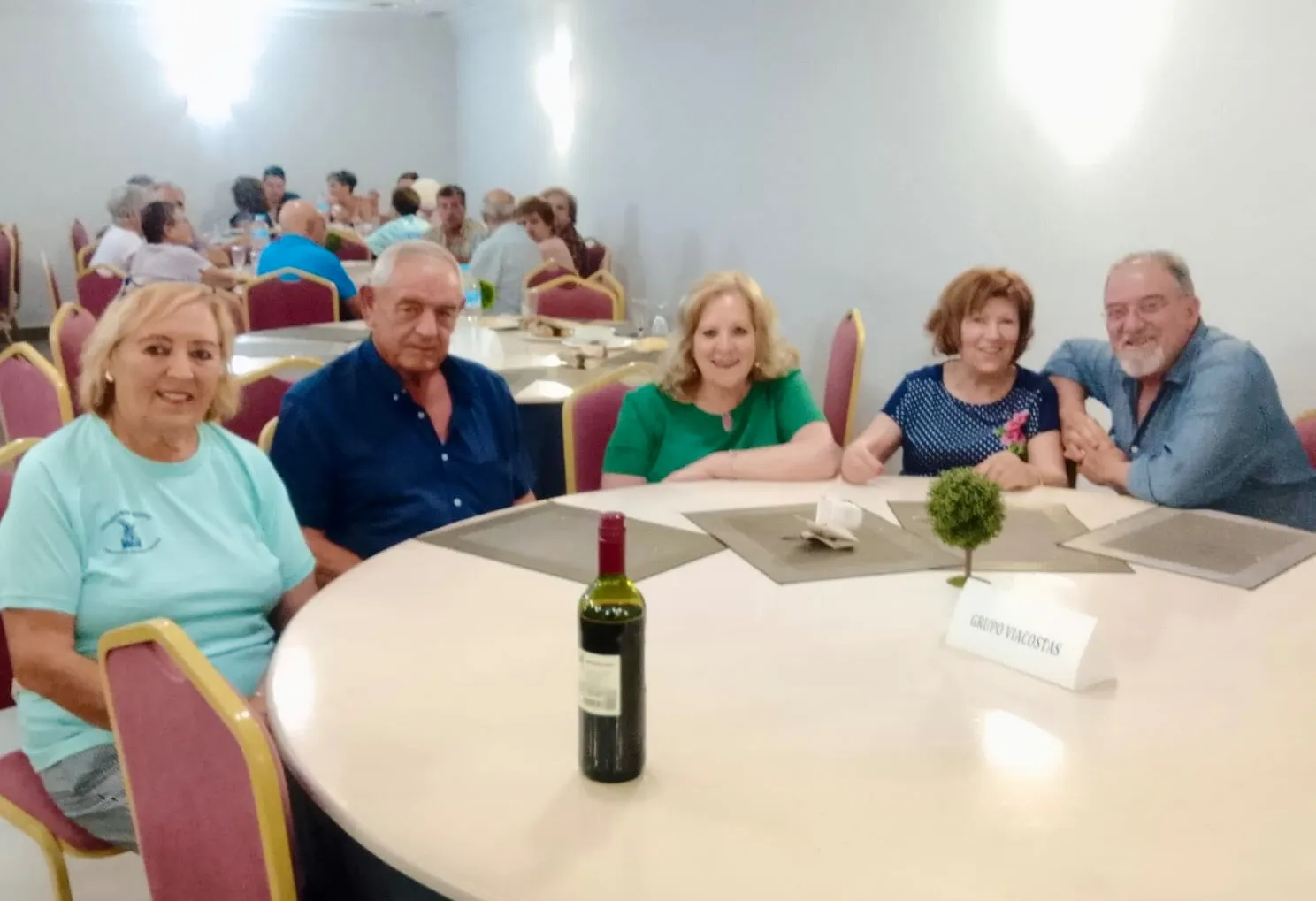 Foto 10 - La asociaci&oacute;n de mayores San Miguel descubre y disfruta  de Granada en un esperado viaje
