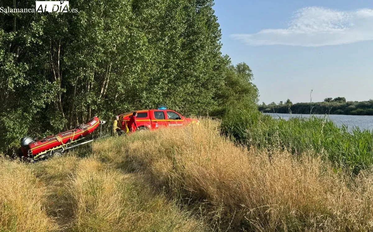 Foto 6 - Buscan a un menor en el r&iacute;o Tormes a su paso por Alba