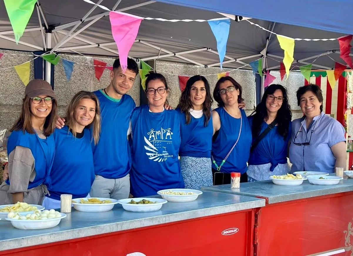 Foto 2 - Una gran fiesta pone punto y final al curso en el Colegio La Encarnaci&oacute;n