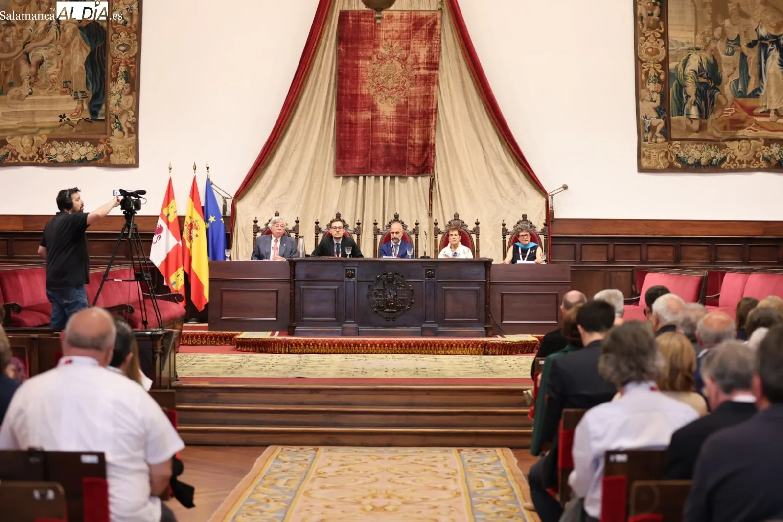 Acto de bienvenida a los antiguos alumnos de la USAL | Fotos: David Sañudo
