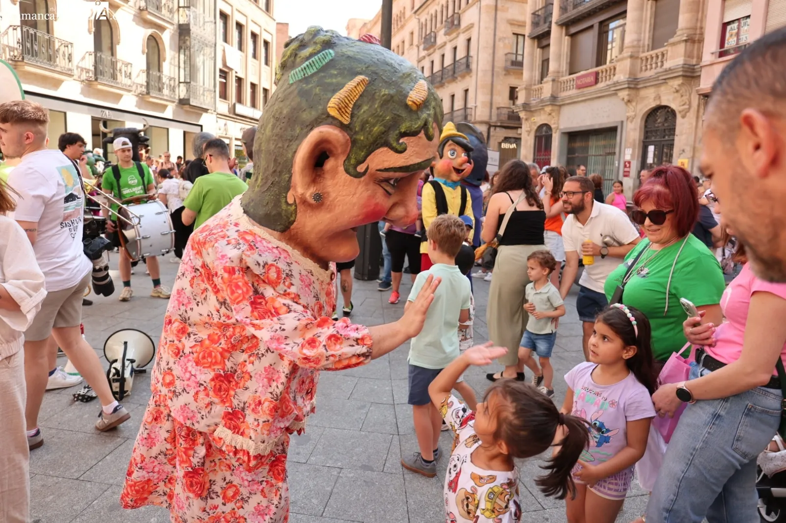 Desfile de cabezudos en Salamanca | Fotos: David Sañudo