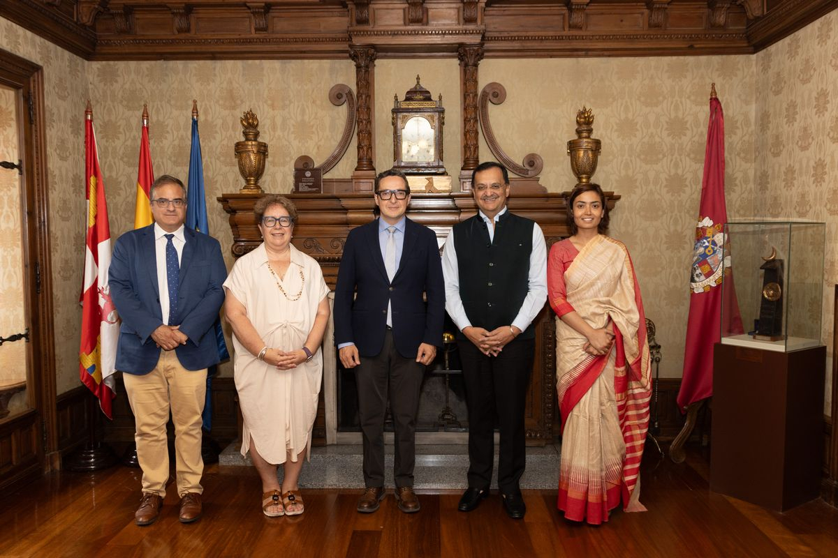 USAL forma profesores de español de India en Salamanca | CIE