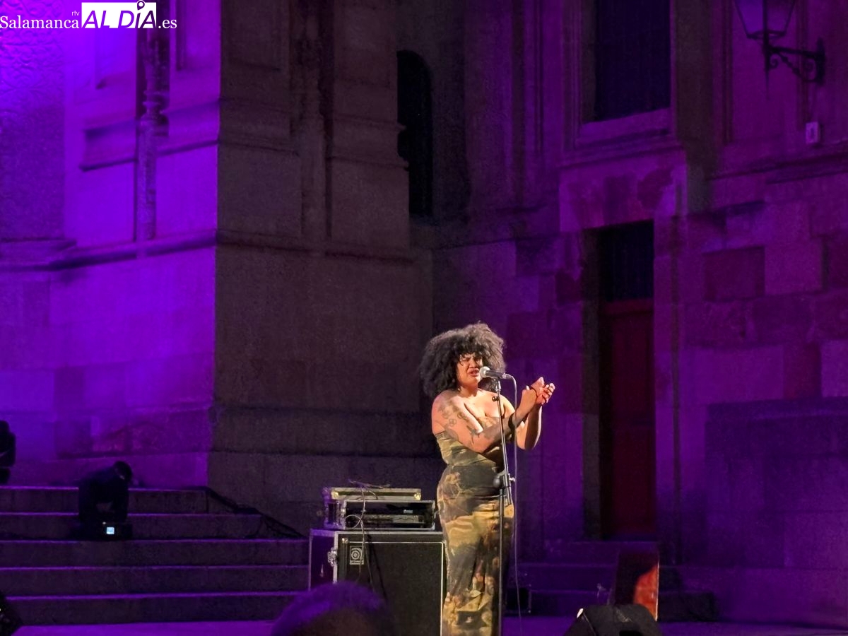 Tonina Saputo cautiva en Fácyl 2025 con su jazz único