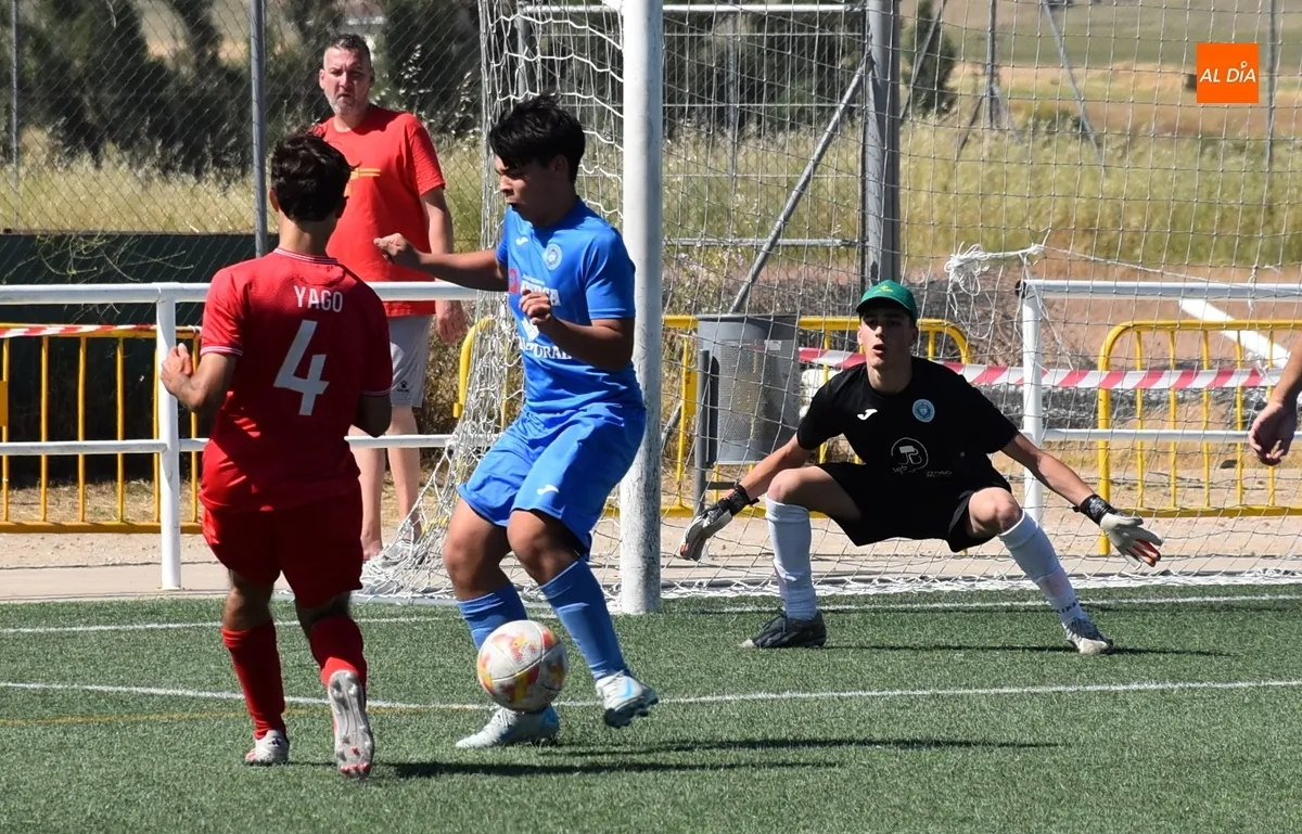 Foto 6 - El Juvenil del Ciudad Rodrigo CF se mete en la final del IV Torneo Miguel Gonz&aacute;lez Barbero