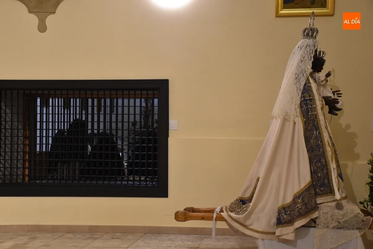 Foto 3 - Los romeros se preparan con un Triduo para subir al Santuario del Risco Mariano