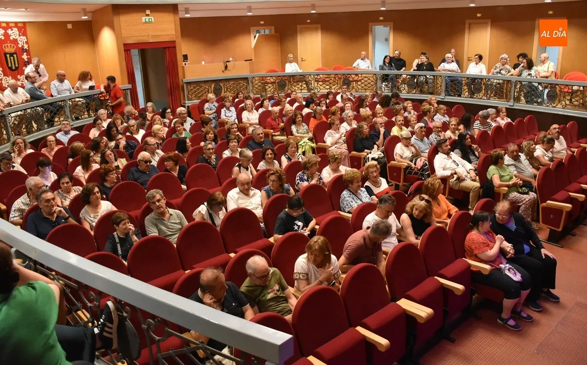 Foto 2 - La Orquesta Sinf&oacute;nica redondea el curso 24/25 con un concierto con amplio seguimiento