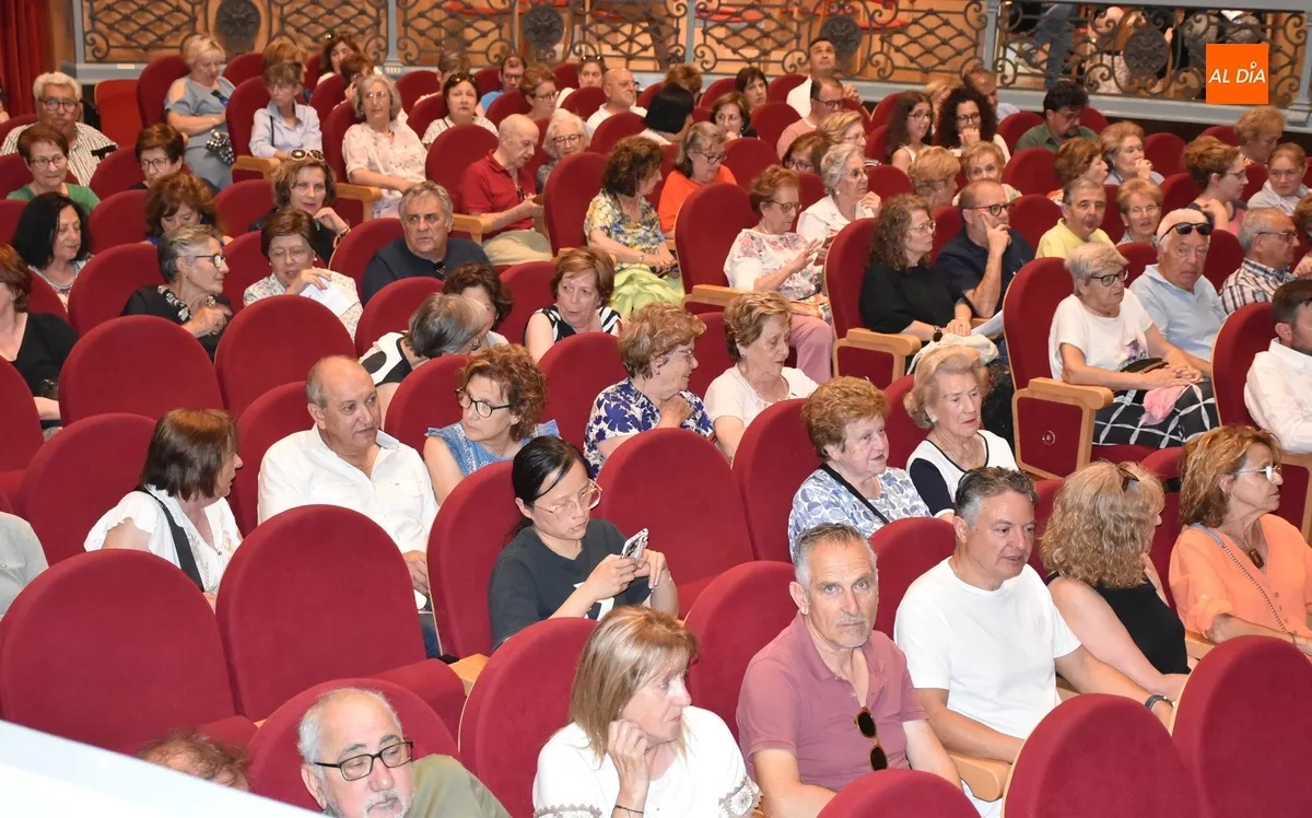 Foto 4 - La Orquesta Sinf&oacute;nica redondea el curso 24/25 con un concierto con amplio seguimiento