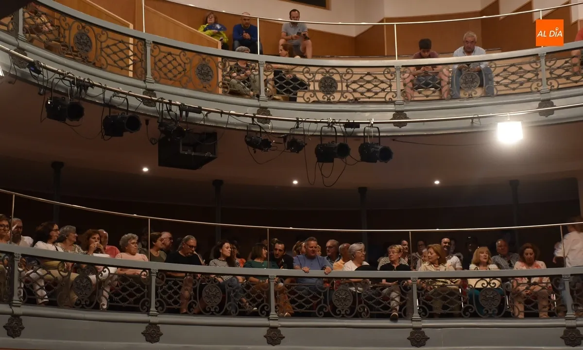 Foto 7 - La Orquesta Sinf&oacute;nica redondea el curso 24/25 con un concierto con amplio seguimiento