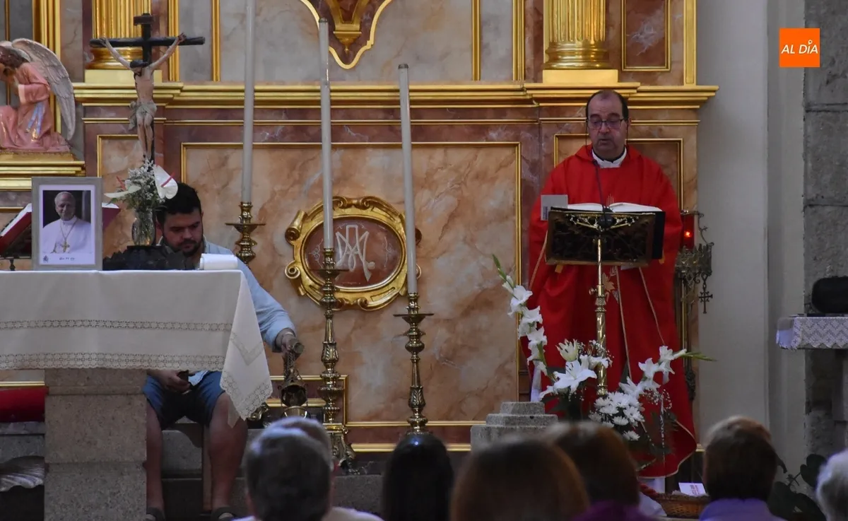 Foto 3 - San Crist&oacute;bal estrena recorrido abreviado para su procesi&oacute;n del Sant&iacute;simo