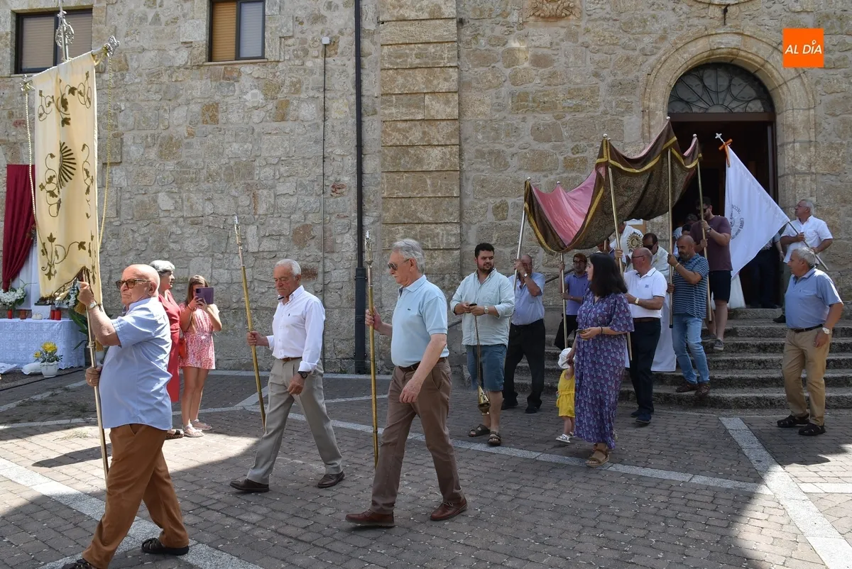 Foto 4 - San Crist&oacute;bal estrena recorrido abreviado para su procesi&oacute;n del Sant&iacute;simo