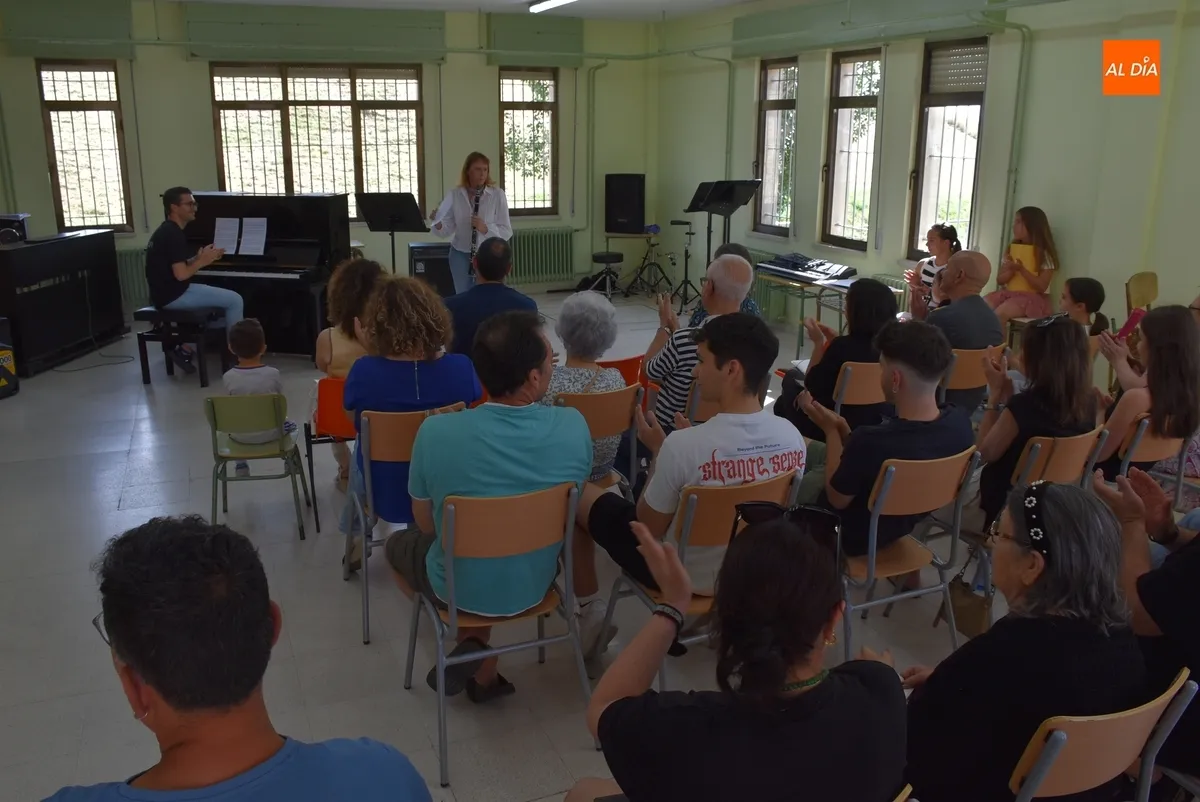 Foto 3 - Los alumnos de Clarinete abren las audiciones de fin de curso de la Escuela de M&uacute;sica