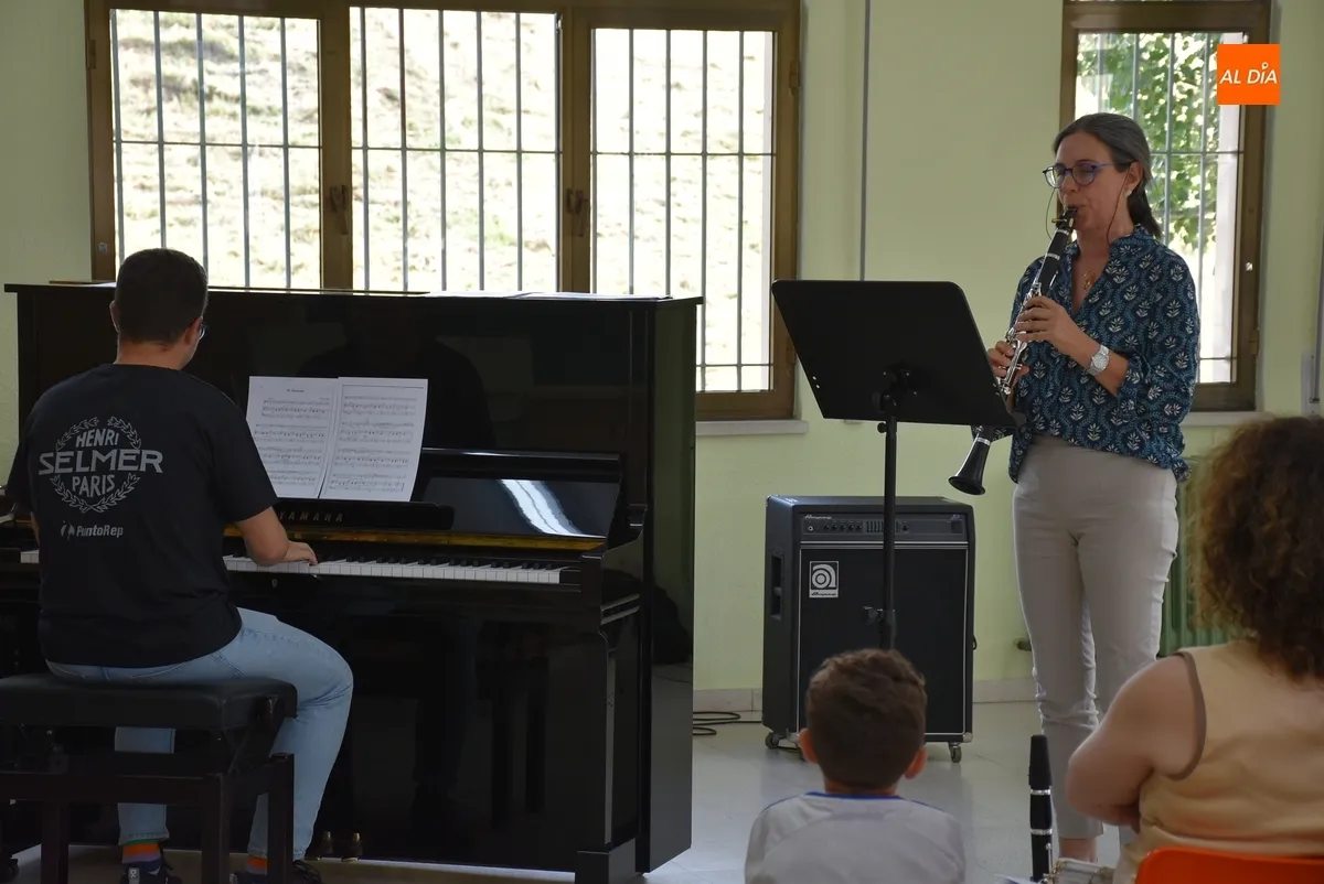 Foto 7 - Los alumnos de Clarinete abren las audiciones de fin de curso de la Escuela de M&uacute;sica