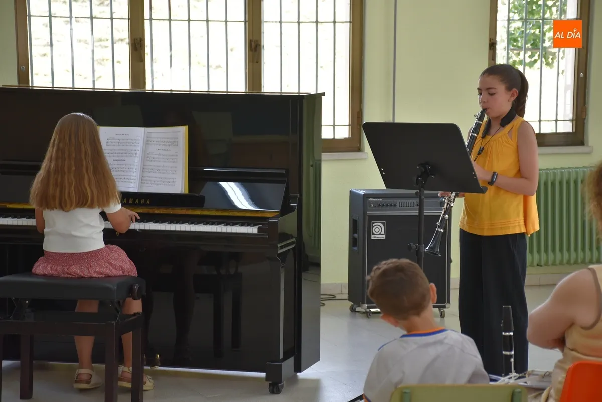Foto 8 - Los alumnos de Clarinete abren las audiciones de fin de curso de la Escuela de M&uacute;sica