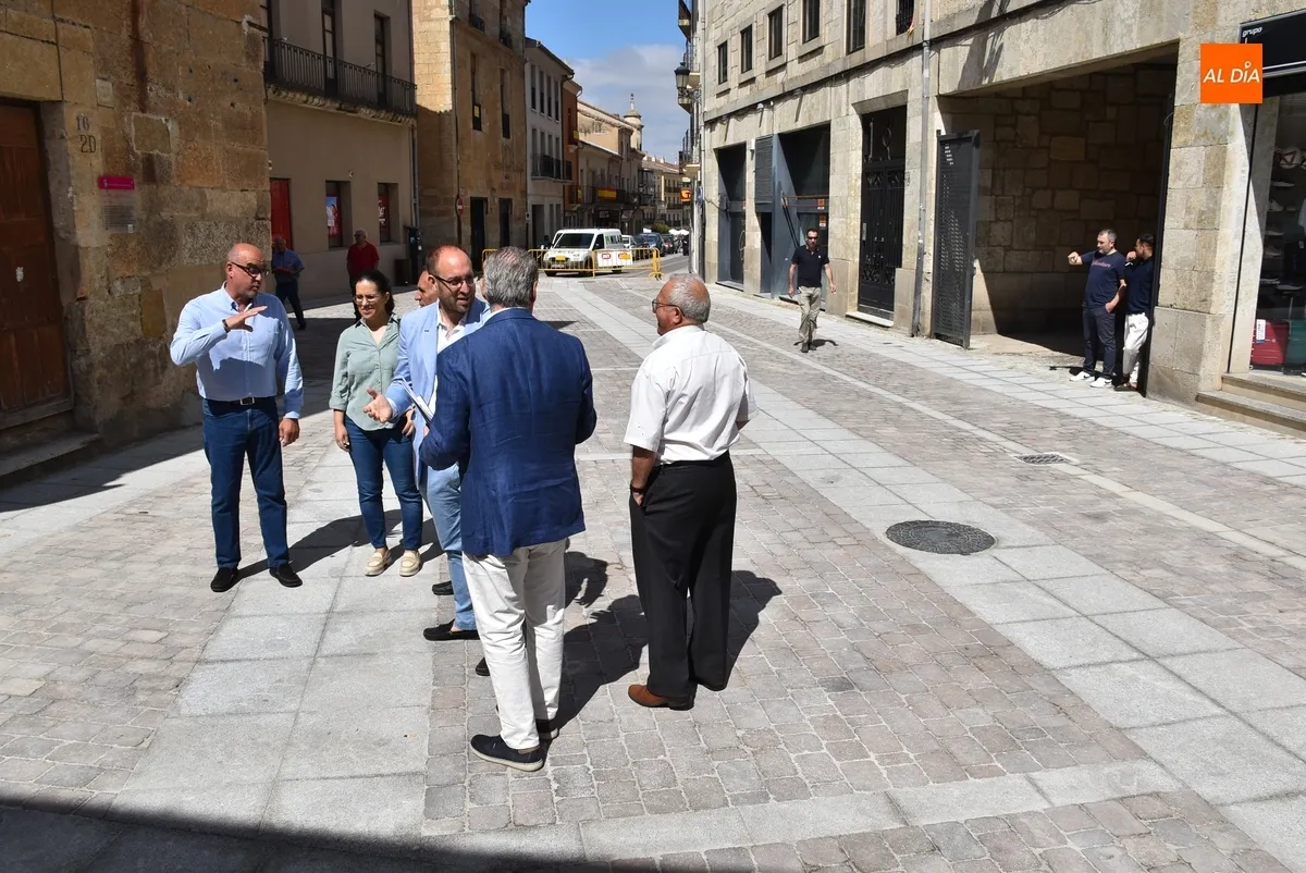 Foto 3 - Concluye en la mitad del tiempo previsto la reforma del tramo que faltaba de la R&uacute;a del Sol