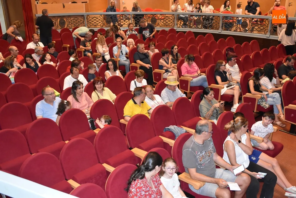 Foto 3 - Los m&aacute;s peque&ntilde;os de la Escuela de M&uacute;sica muestran lo trabajado a lo largo del curso