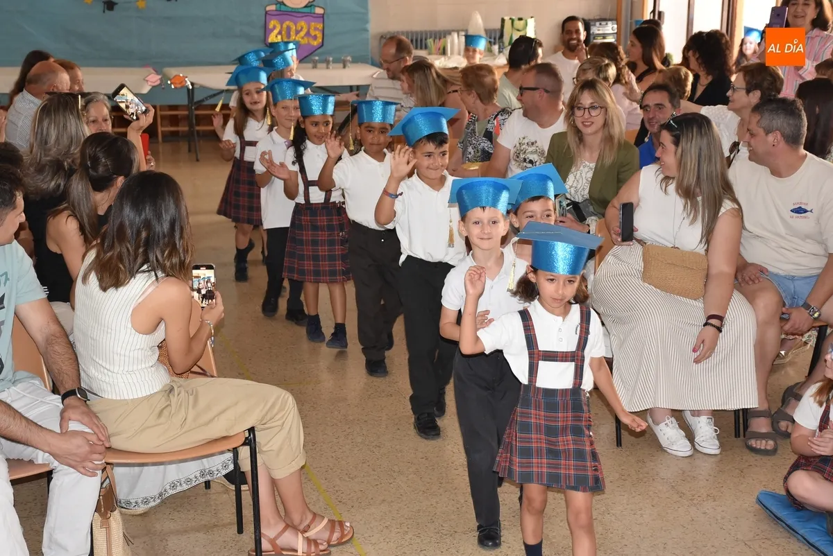 Foto 2 - Llegan al final de su primer &ldquo;camino&rdquo; en el Colegio los alumnos de 3&ordm; de Infantil de Misioneras
