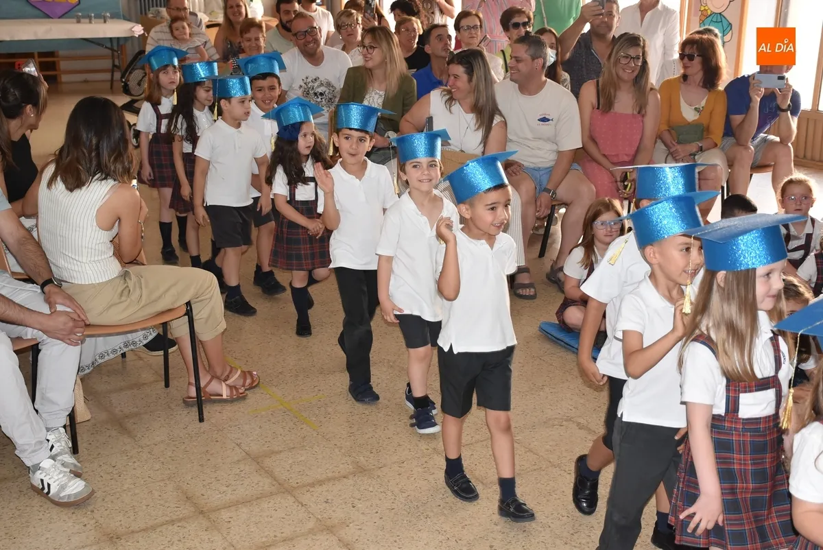 Foto 5 - Llegan al final de su primer &ldquo;camino&rdquo; en el Colegio los alumnos de 3&ordm; de Infantil de Misioneras