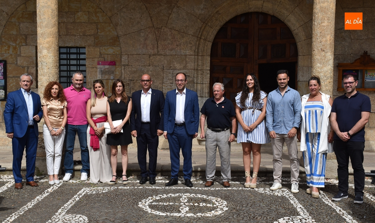 Gran satisfacción del Equipo de Gobierno por un año de grandes proyectos y grandes fondos