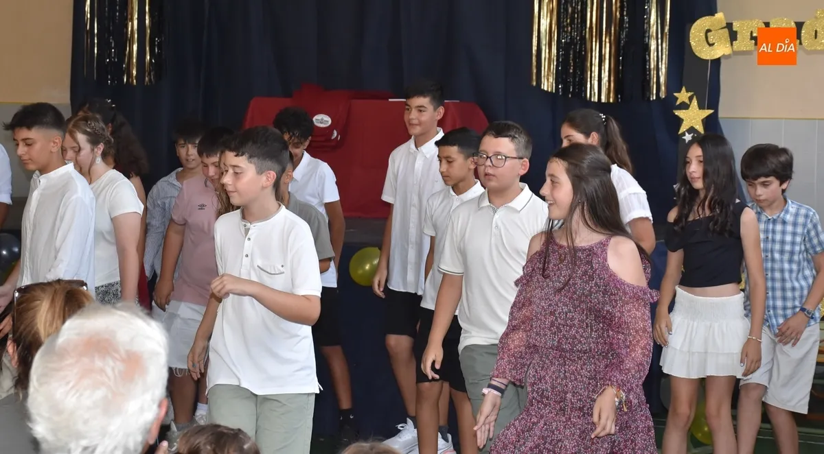 Foto 3 - Los alumnos de 6&ordm; de San Francisco dicen &ldquo;hasta siempre&rdquo; al centro tras unos a&ntilde;os &ldquo;maravillosos&rdquo;