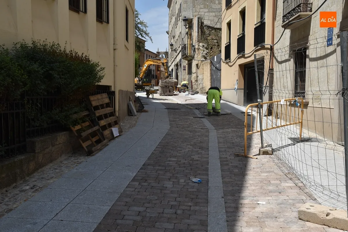 Foto 4 - Ultimados los primeros metros del tramo en obras de la R&uacute;a del Sol
