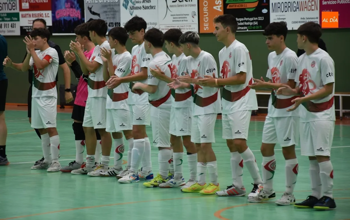 Foto 7 - Culmina el Torneo de F&uacute;tbol Sala con doblete de Loreto de Madrid, CDR La Paloma y Ciudad de Torrej&oacute;n