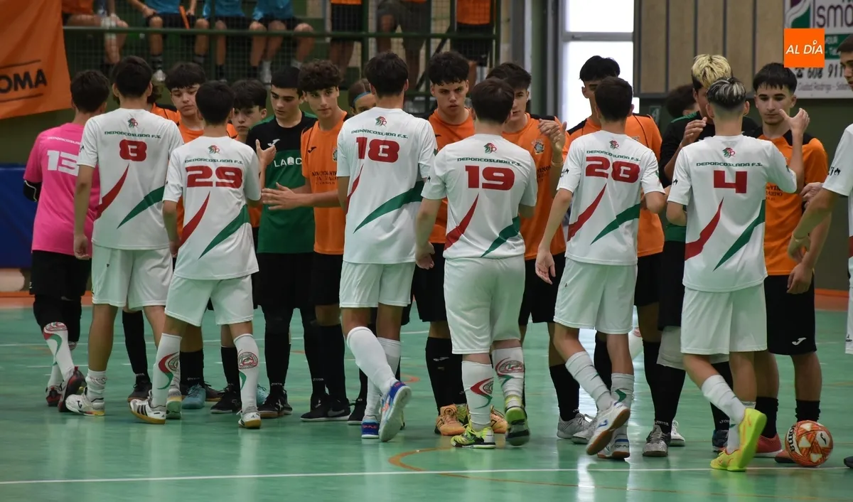 Foto 8 - Culmina el Torneo de F&uacute;tbol Sala con doblete de Loreto de Madrid, CDR La Paloma y Ciudad de Torrej&oacute;n