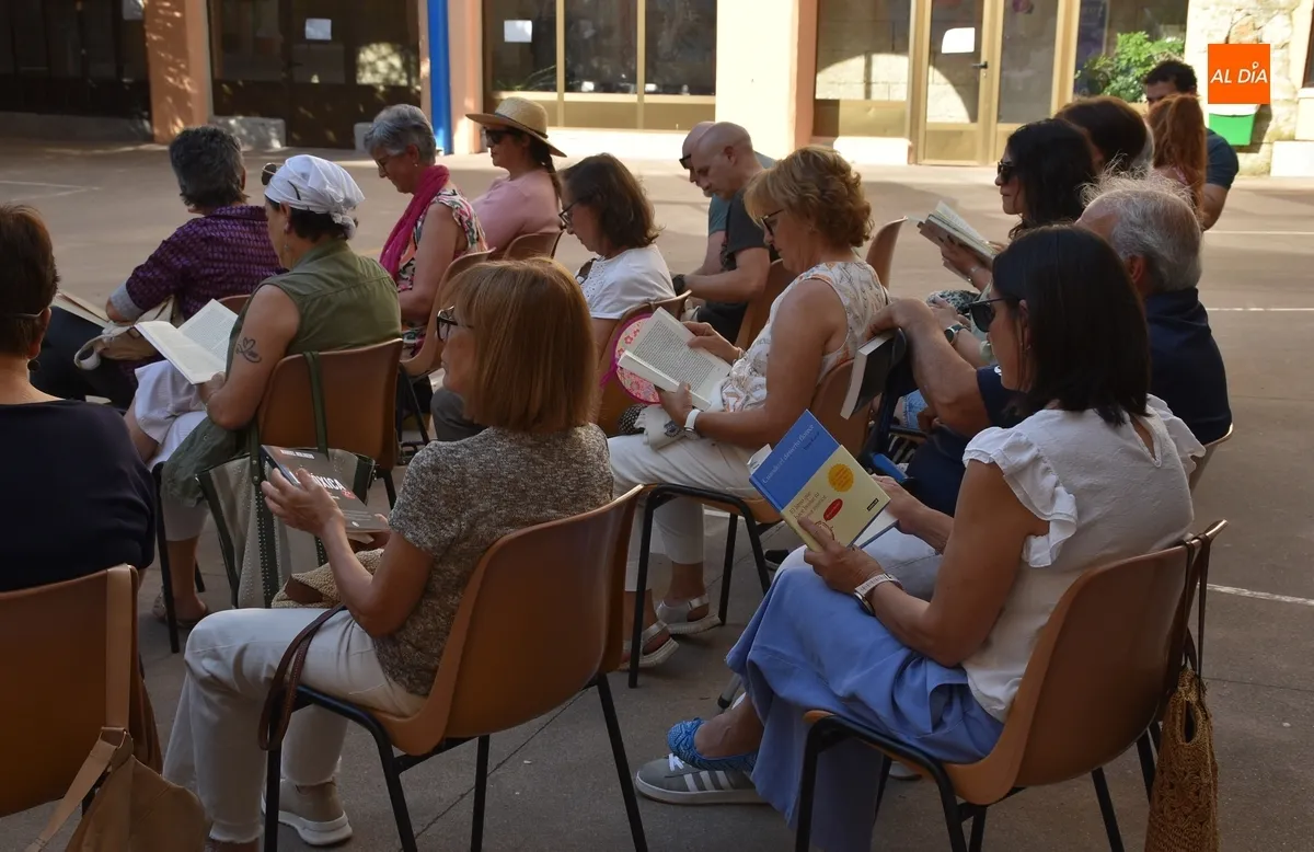 Foto 2 - Mirolibro culmina el curso con una &lsquo;Fiesta de Lectura&rsquo; con m&uacute;sica en vivo y Luis Roso como invitado