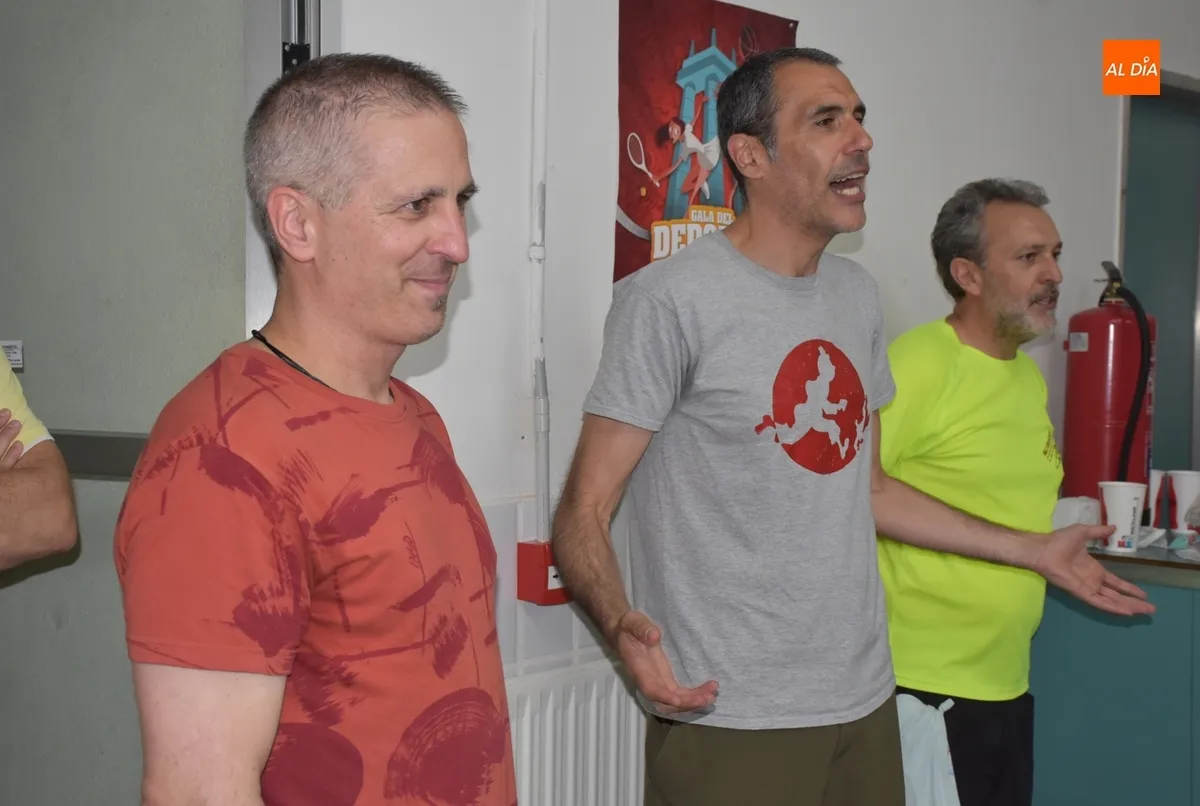 Foto 3 - Un partido frente a las familias cierra la temporada de los peques de la Escuela de Baloncesto