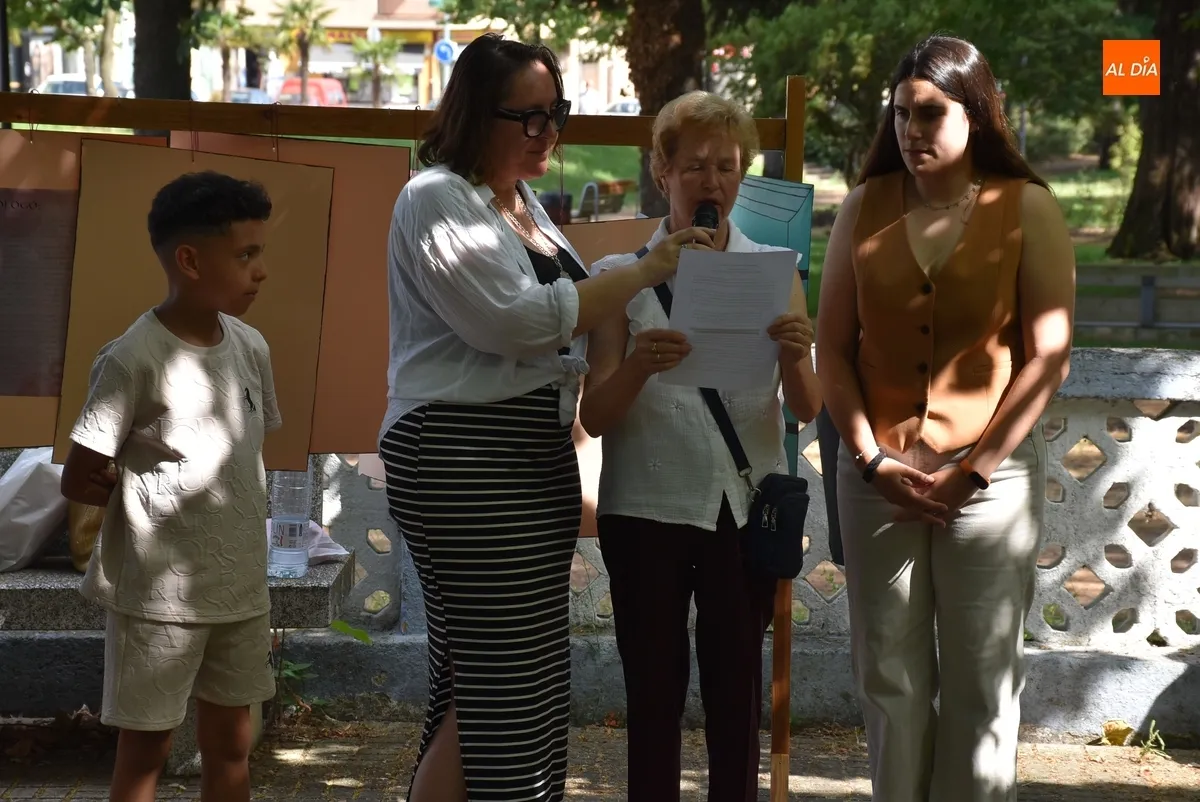 Foto 7 - Personas de todas las edades plasman sus deseos en torno al &lsquo;Buen Trato&rsquo; hacia los mayores