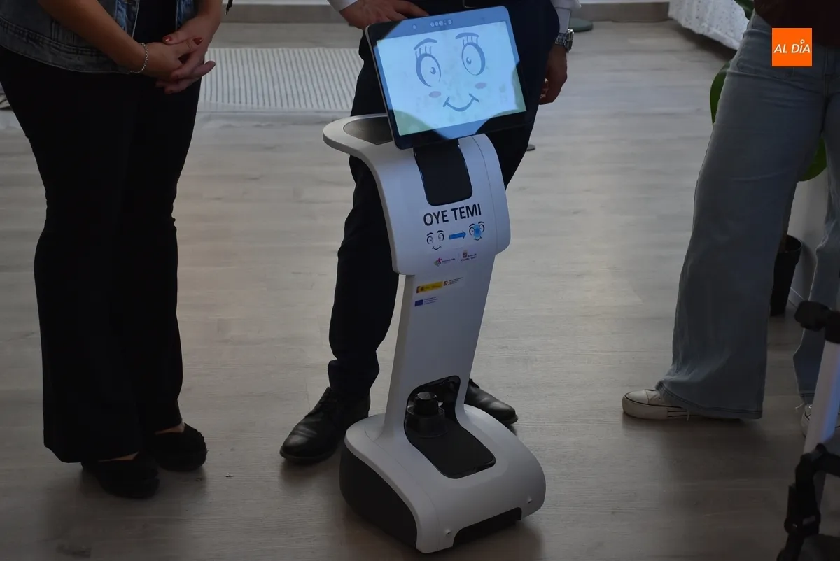 Foto 4 - Asprodes recibe la c&aacute;psula Diversiverso que da a conocer tecnolog&iacute;as y productos de apoyo