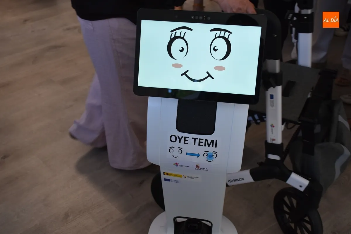 Foto 5 - Asprodes recibe la c&aacute;psula Diversiverso que da a conocer tecnolog&iacute;as y productos de apoyo