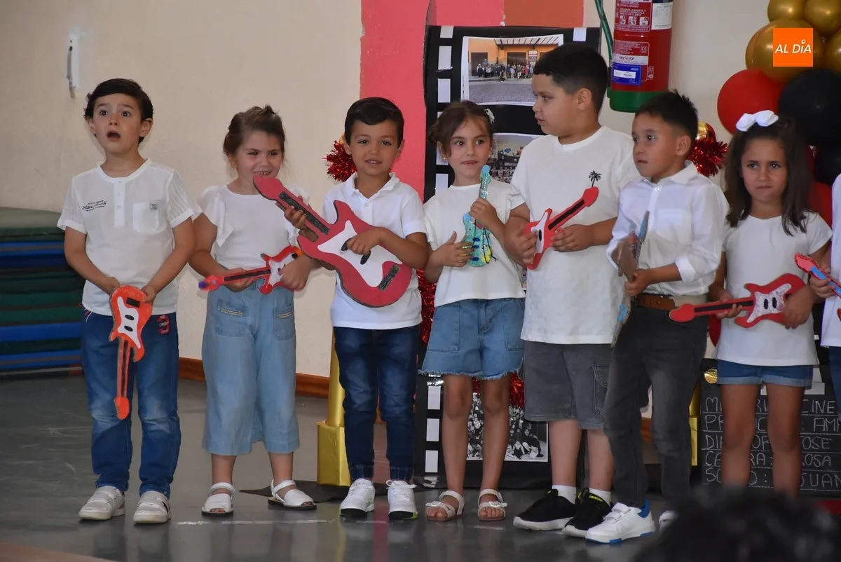 Foto 6 - Las nuevas &lsquo;estrellas&rsquo; del Colegio Mir&oacute;briga ponen el &lsquo;color&iacute;n, colorado&rsquo; a su etapa de Infantil