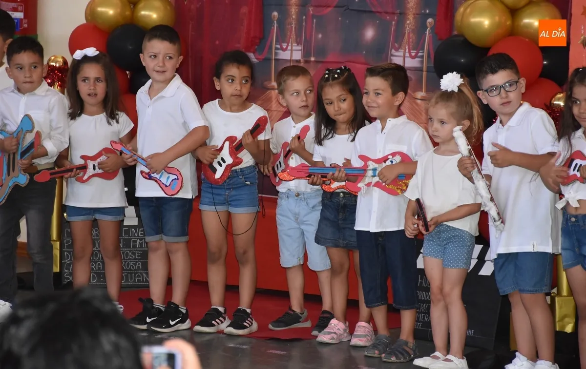 Foto 7 - Las nuevas &lsquo;estrellas&rsquo; del Colegio Mir&oacute;briga ponen el &lsquo;color&iacute;n, colorado&rsquo; a su etapa de Infantil
