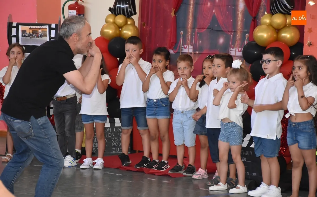 Foto 10 - Las nuevas &lsquo;estrellas&rsquo; del Colegio Mir&oacute;briga ponen el &lsquo;color&iacute;n, colorado&rsquo; a su etapa de Infantil