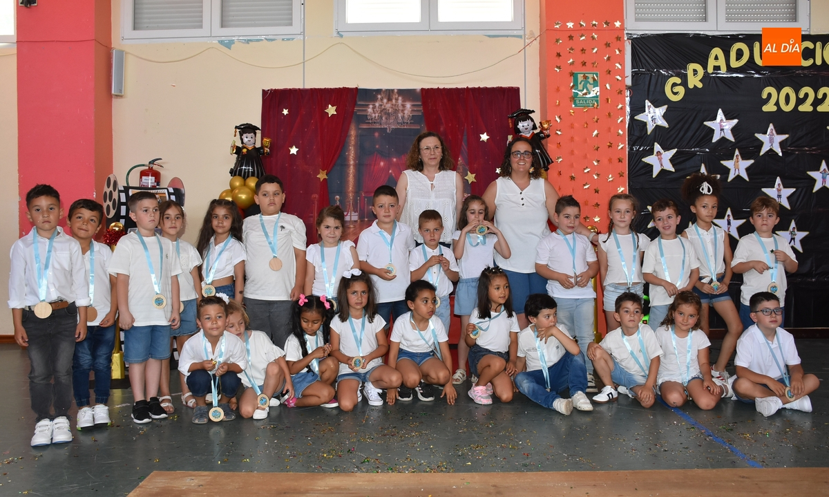 Las nuevas ‘estrellas’ del Colegio Miróbriga ponen el ‘colorín, colorado’ a su etapa de Infantil