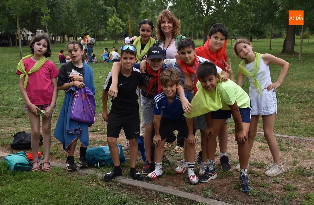 Foto 2 - El Colegio San Francisco pasa la &uacute;ltima ma&ntilde;ana del curso a orillas del r&iacute;o