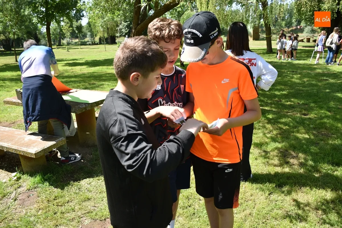 Foto 7 - Alumnos del Colegio Mir&oacute;briga celebran el D&iacute;a del Medio Ambiente a orillas del r&iacute;o