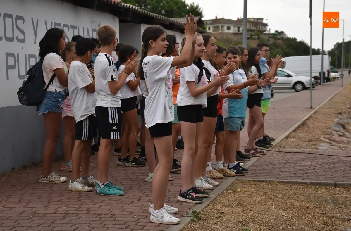 Foto 5 - El Colegio San Francisco pasa la &uacute;ltima ma&ntilde;ana del curso a orillas del r&iacute;o