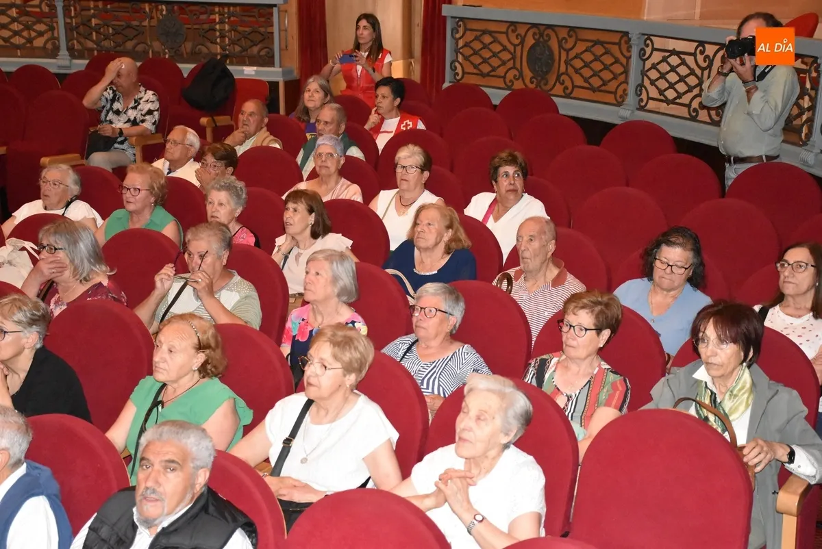 Foto 5 - Cruz Roja re&uacute;ne en un Encuentro a mayores de Pe&ntilde;aranda y de la comarca mirobrigense