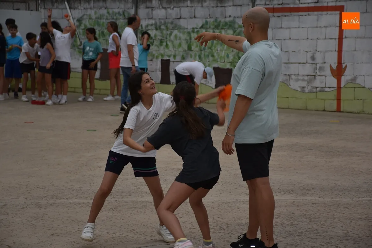 Foto 5 - Misioneras-Santa Teresa se va de vacaciones disfrutando de una ma&ntilde;ana de juegos