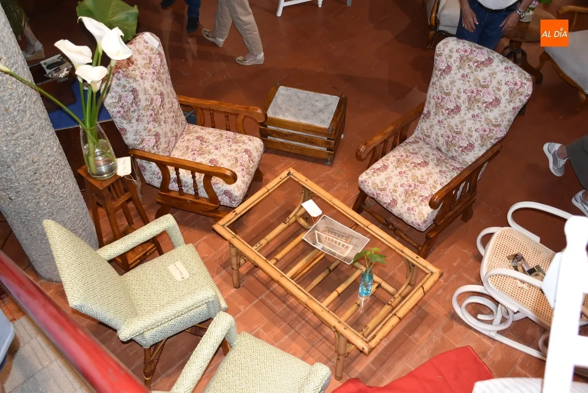 Foto 5 - El taller de Restauraci&oacute;n ense&ntilde;a c&oacute;mo han dado &ldquo;vida&rdquo; a muebles "rescatados de la basura"