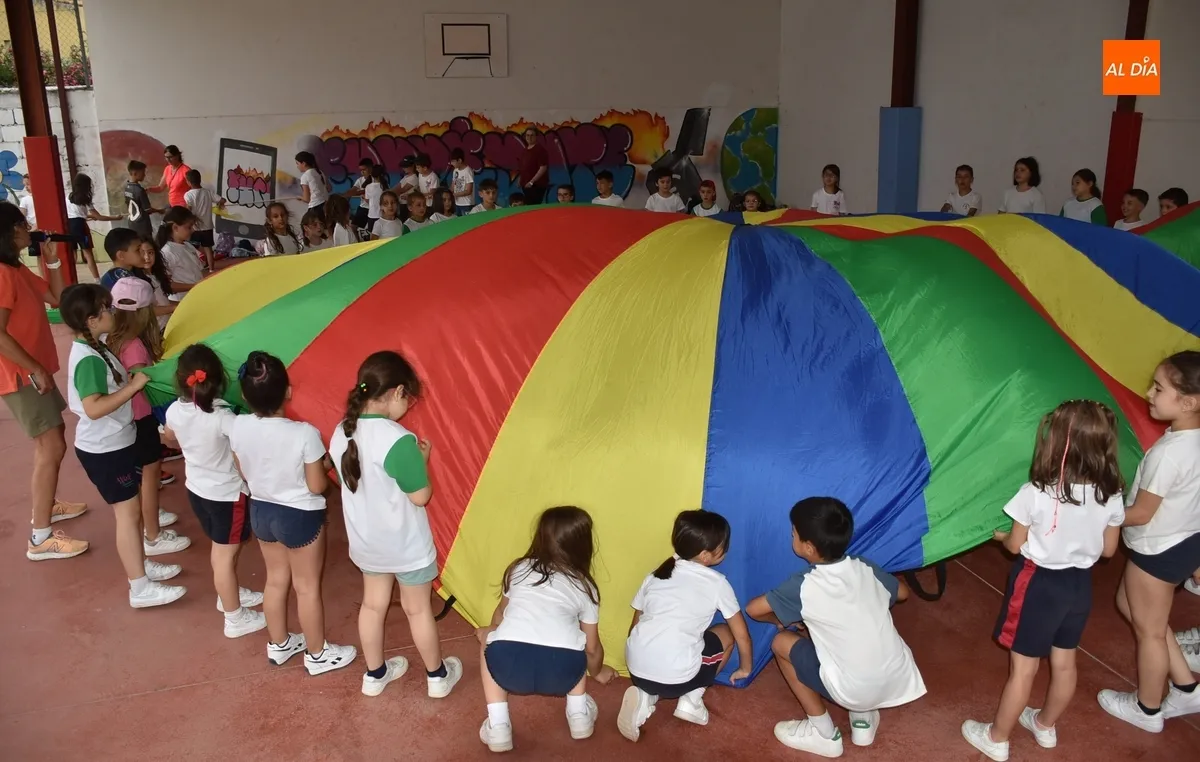 Foto 6 - Misioneras-Santa Teresa se va de vacaciones disfrutando de una ma&ntilde;ana de juegos
