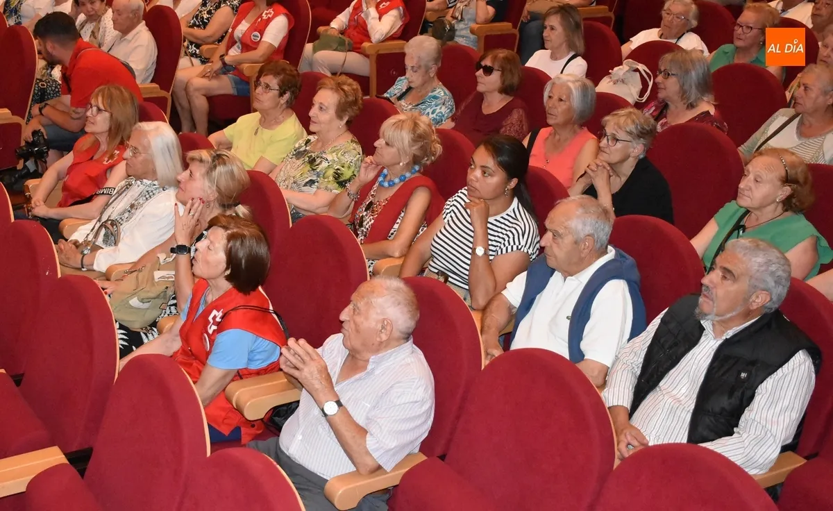 Foto 8 - Cruz Roja re&uacute;ne en un Encuentro a mayores de Pe&ntilde;aranda y de la comarca mirobrigense