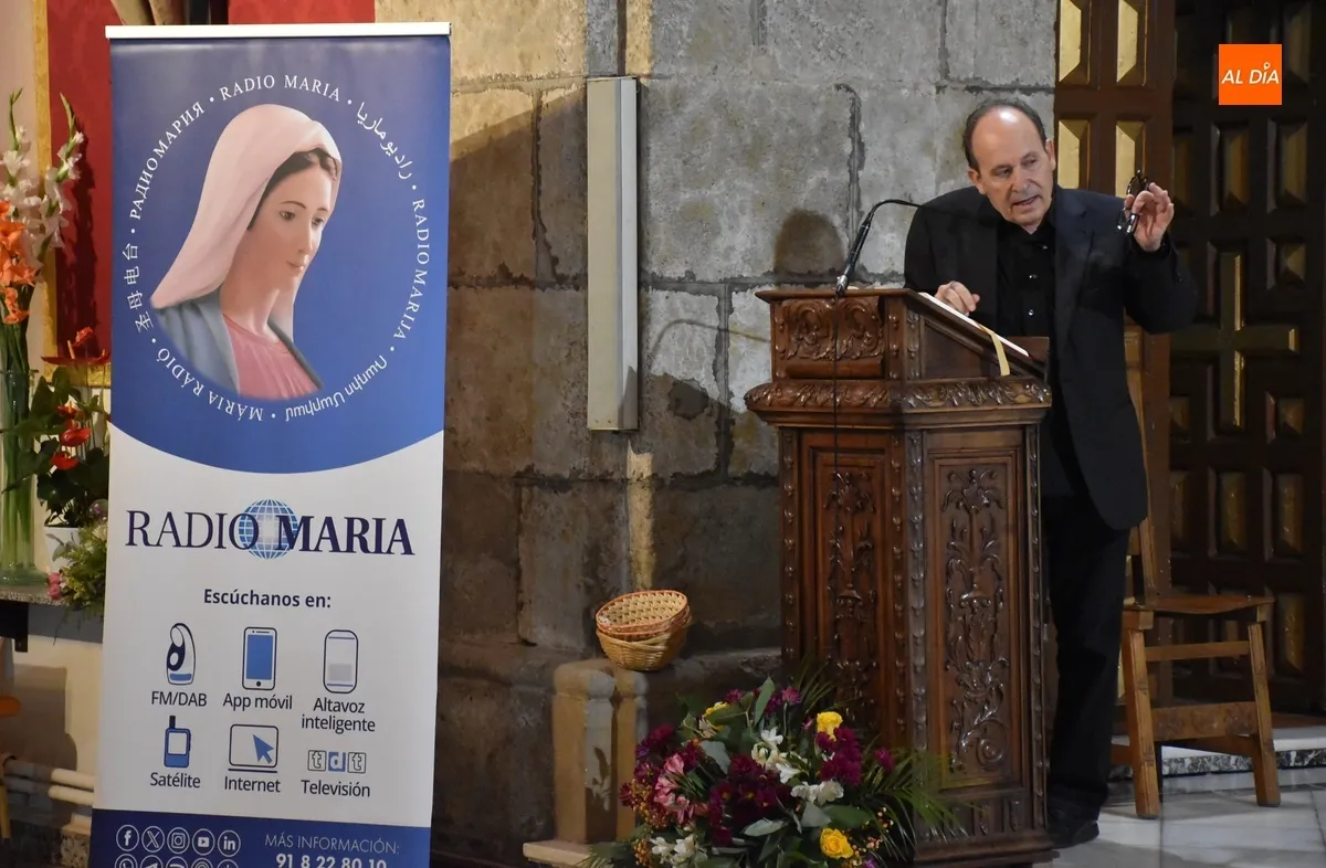 Foto 2 - San Andr&eacute;s alberga el inicio de la nueva estancia en la Di&oacute;cesis de la Virgen de Radio Mar&iacute;a