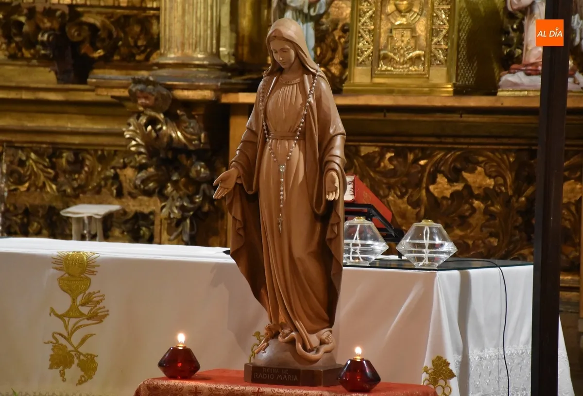 Foto 3 - San Andr&eacute;s alberga el inicio de la nueva estancia en la Di&oacute;cesis de la Virgen de Radio Mar&iacute;a